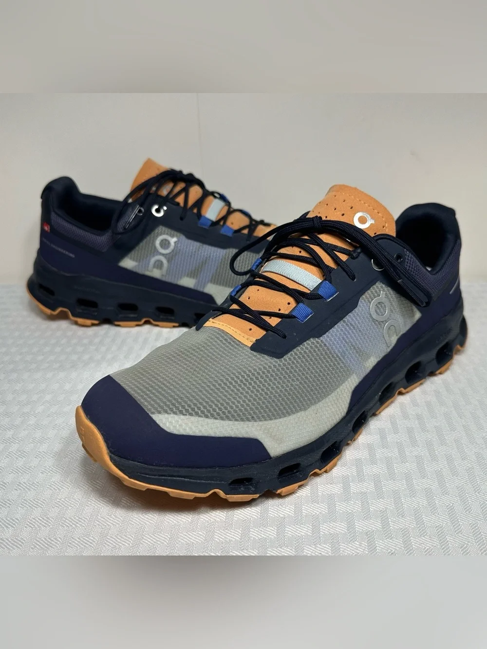 On Cloudvista Midnight/Copper Women's 11 Lace Up Running Shoes Athletic Gym Run